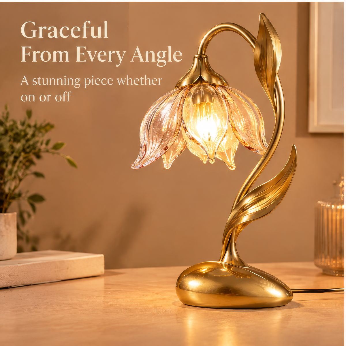 JORVYNOY® Golden Blossom Glass Table Lamp